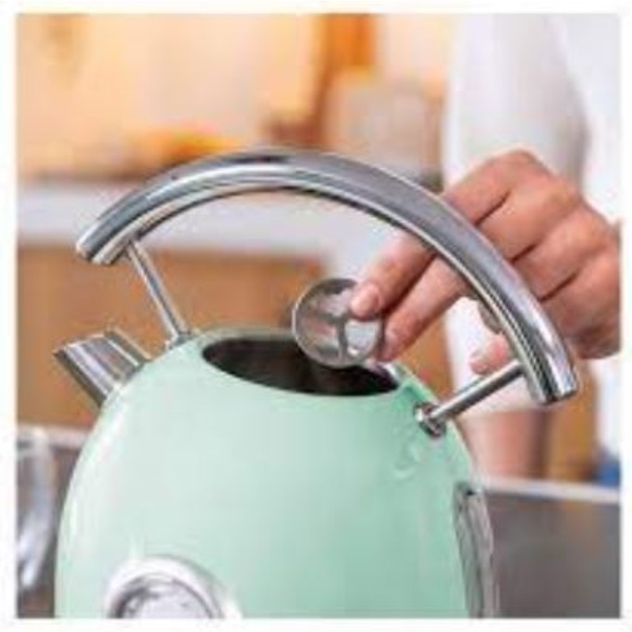 additioanl image for  Cecotec Kettle Vintage Light Green 