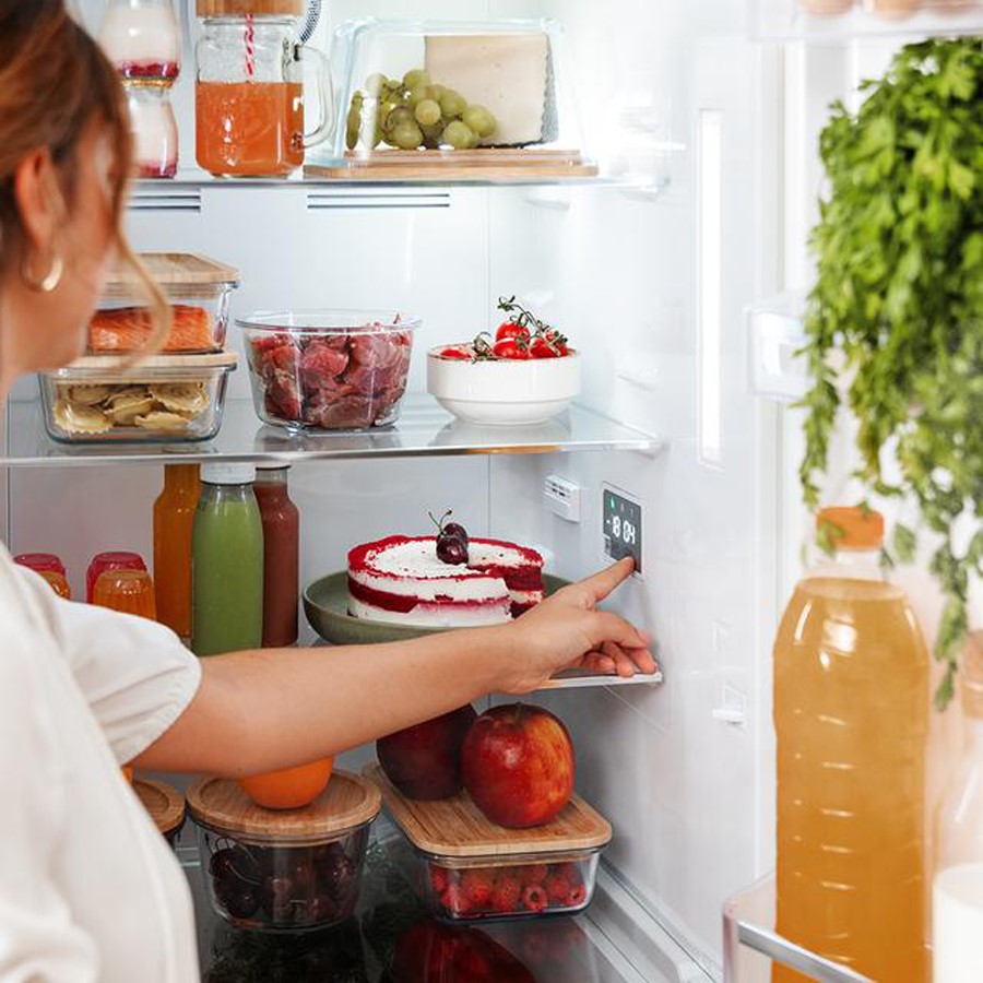 additioanl image for  Cecotec Retro combi fridge Red 294L 