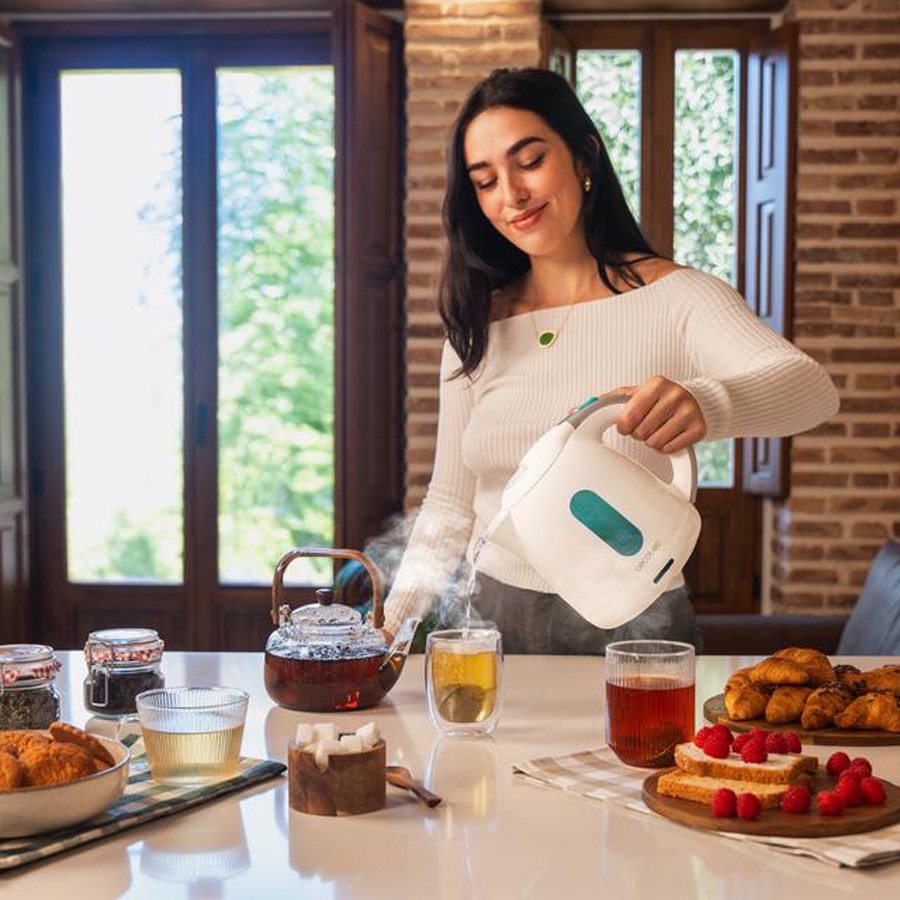 additioanl image for  Cecotec Kettle Thermosense White 1L 140 