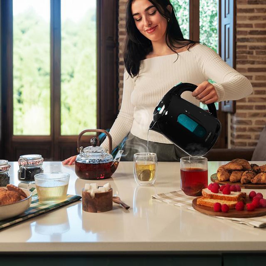 additioanl image for  Cecotec Kettle Thermosense Black 1.7L180 