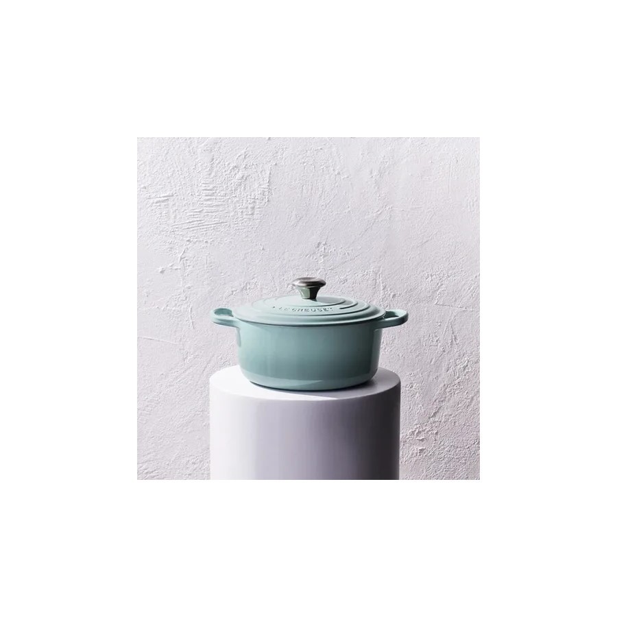 additioanl image for  Le Creuset Rd. Casserole Sea Salt 28 cm 