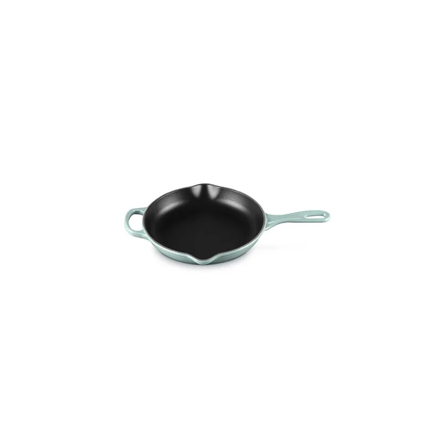 additioanl image for  Le Creuset Round Skillet Sea Salt 23 cm 