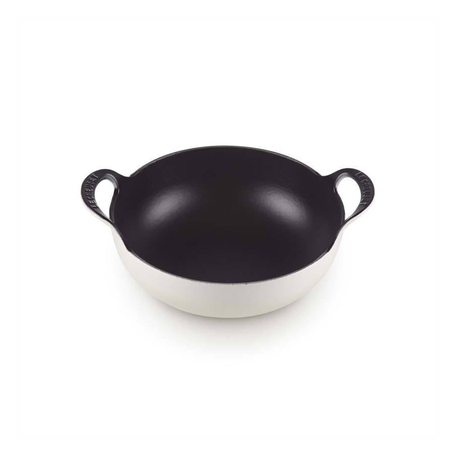 additioanl image for  Le Creuset Balti Dish Meringue 24 cm 