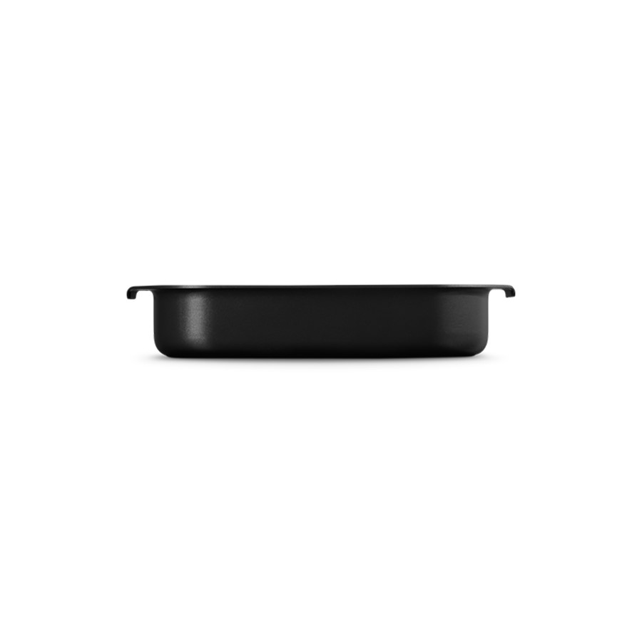 additioanl image for  Le Creuset Rect. Roasting Tin 27 x 23 cm 