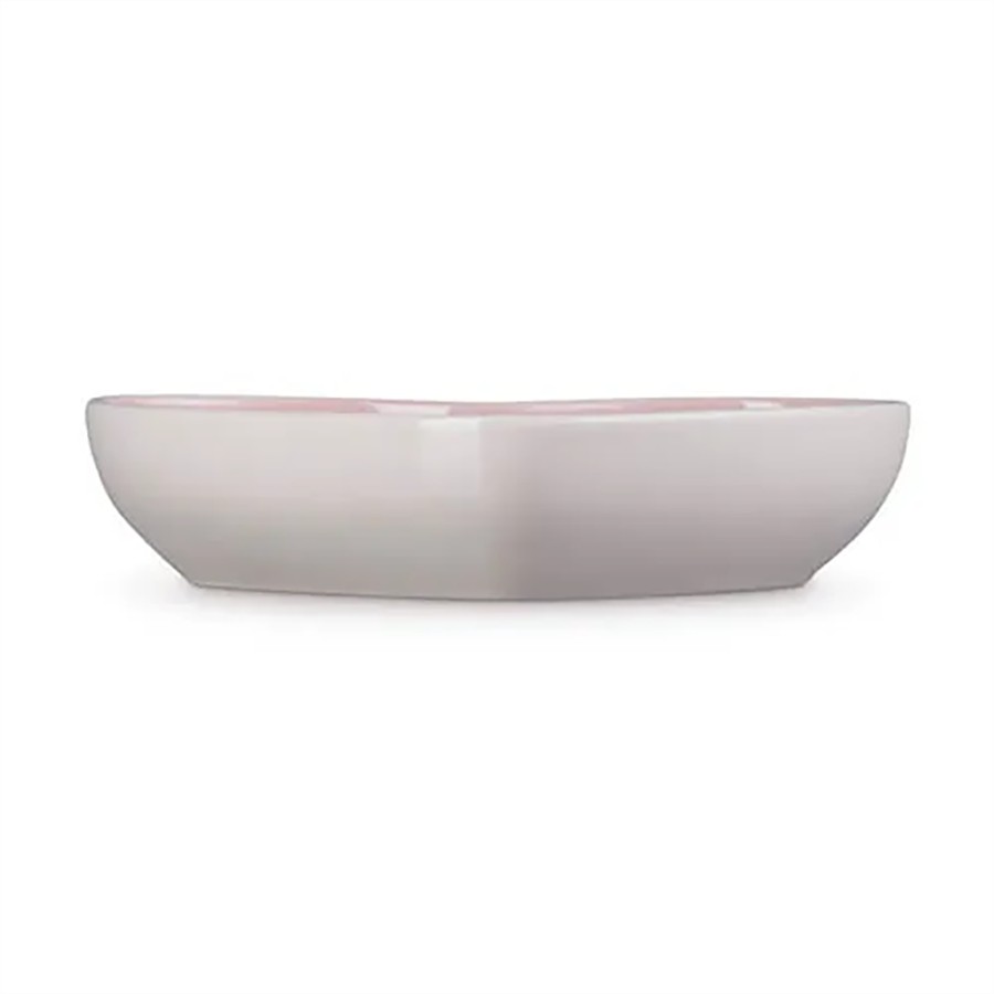 additioanl image for  Le Creuset Heart Bowl Shell Pink 650 ml 