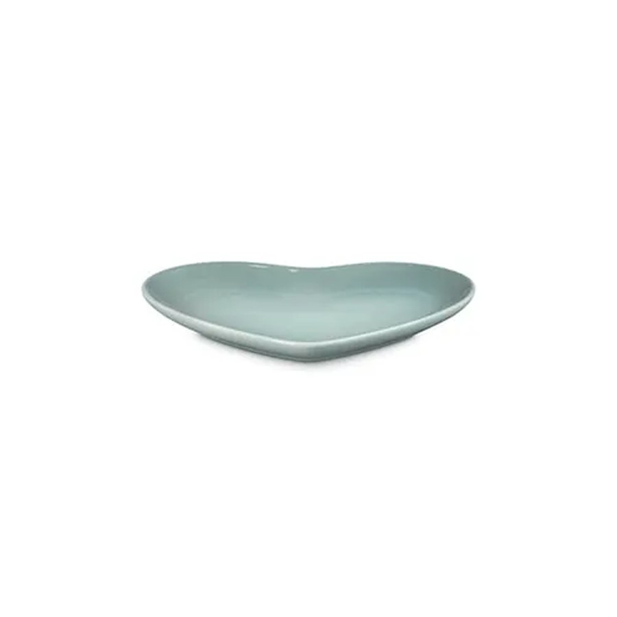 additioanl image for  Le Creuset Heart Plate Sea Salt 22 cm 