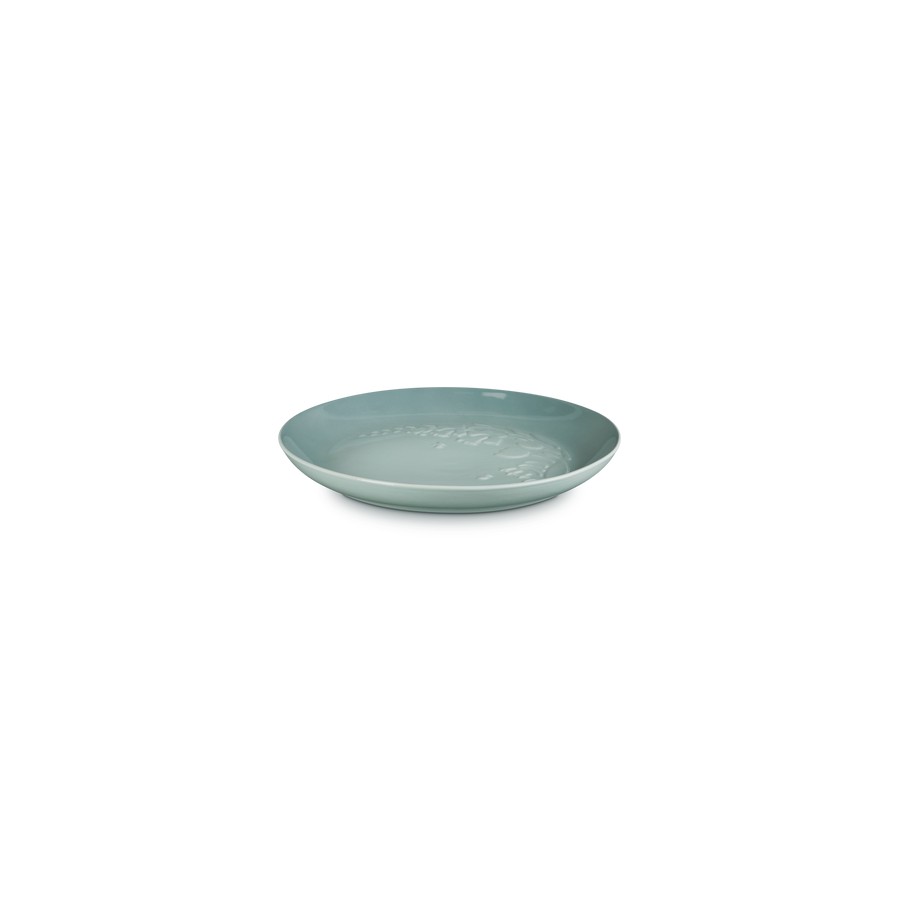 additioanl image for  Le Creuset Sphere Plate Spring Sea Salt 