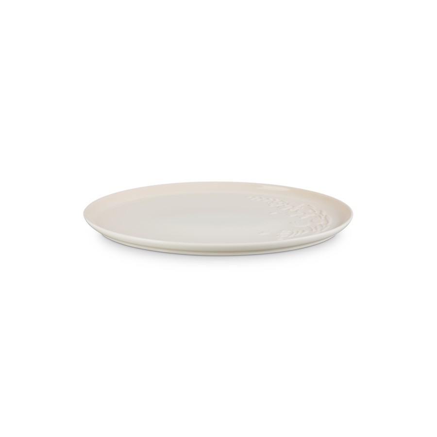 additioanl image for  Le Creuset Oval Service Platter Meringue 