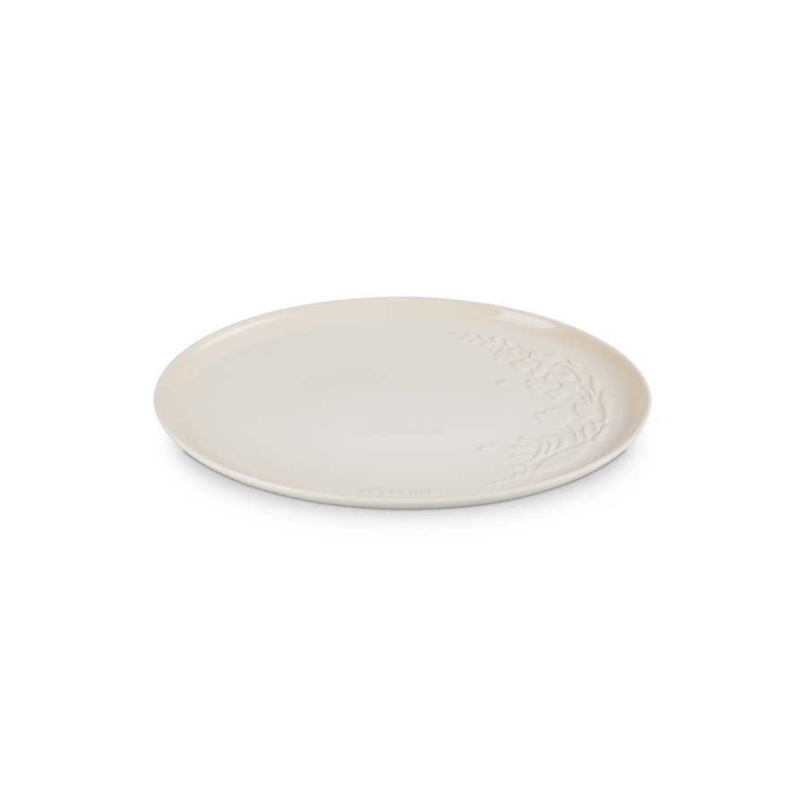 additioanl image for  Le Creuset Oval Service Platter Meringue 
