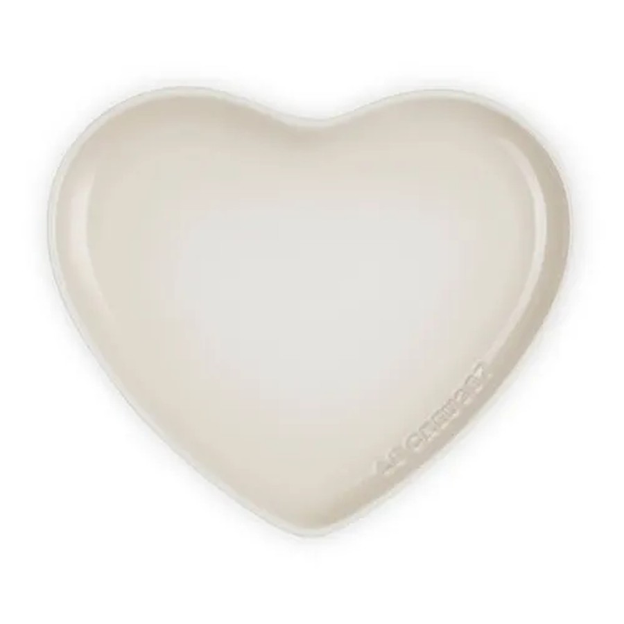 additioanl image for  Le Creuset Heart Plate Meringue 22 cm 