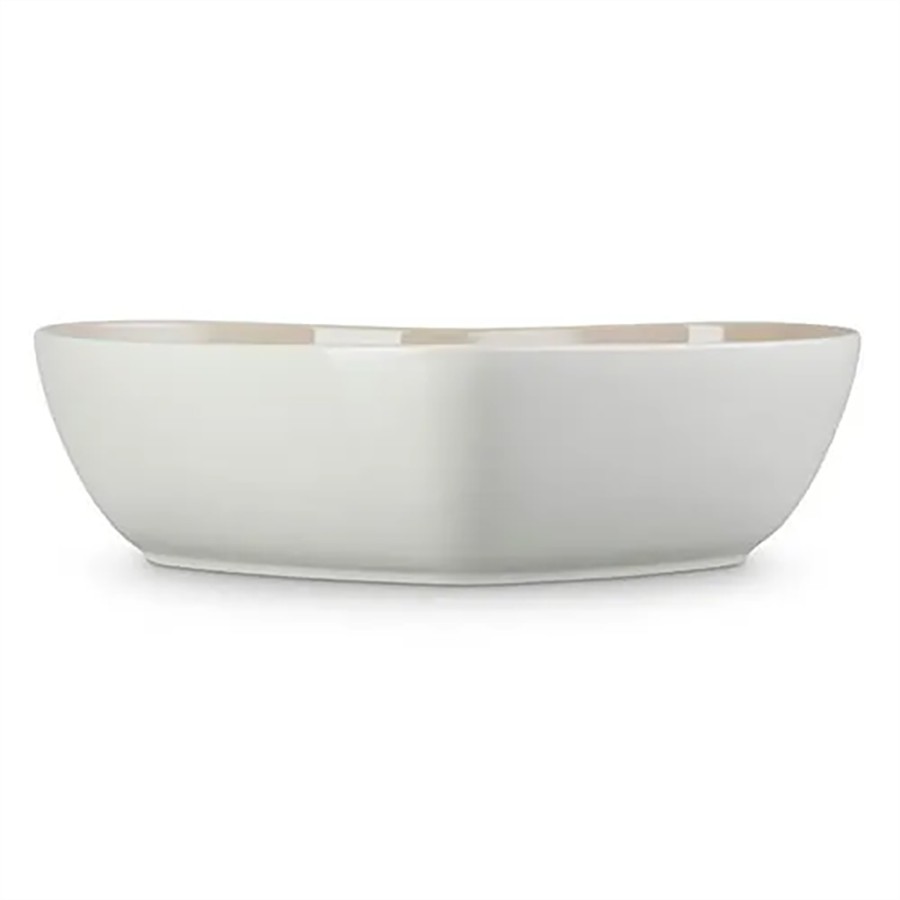 additioanl image for  Le Creuset Heart Bowl Meringue 2.9 L 
