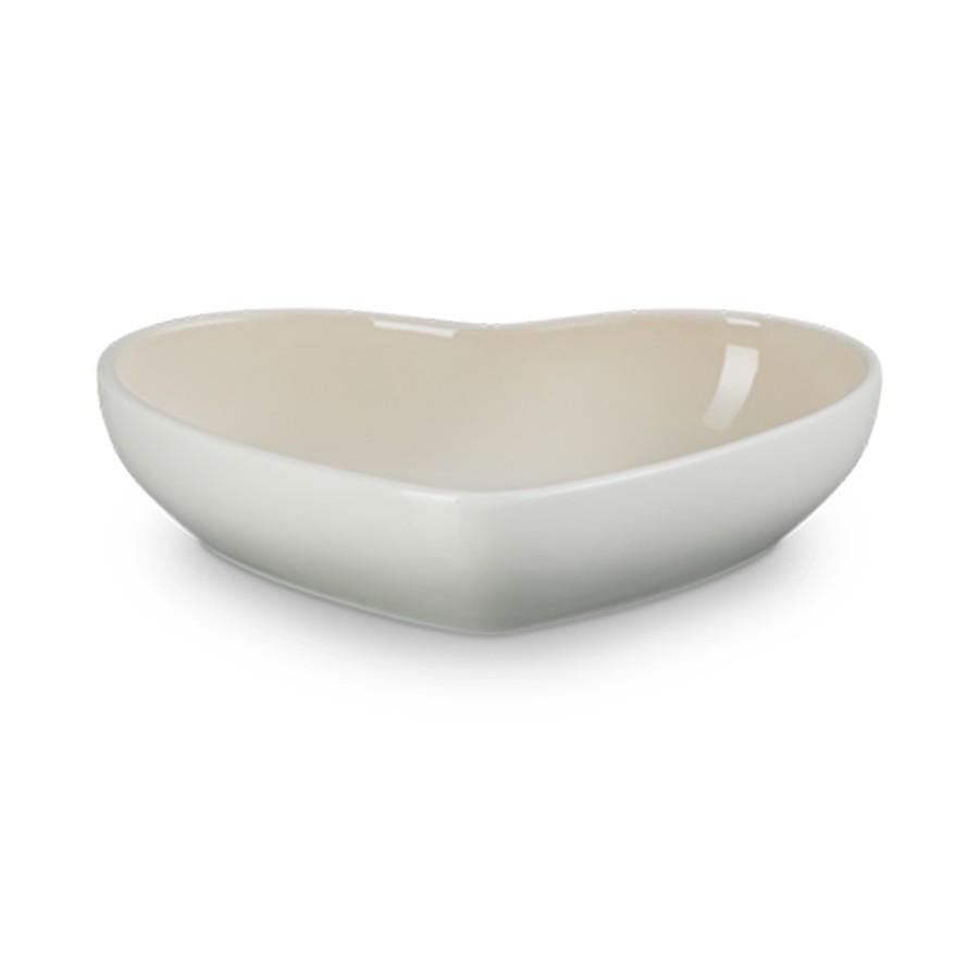 additioanl image for  Le Creuset Heart Bowl Meringue 650 ml 