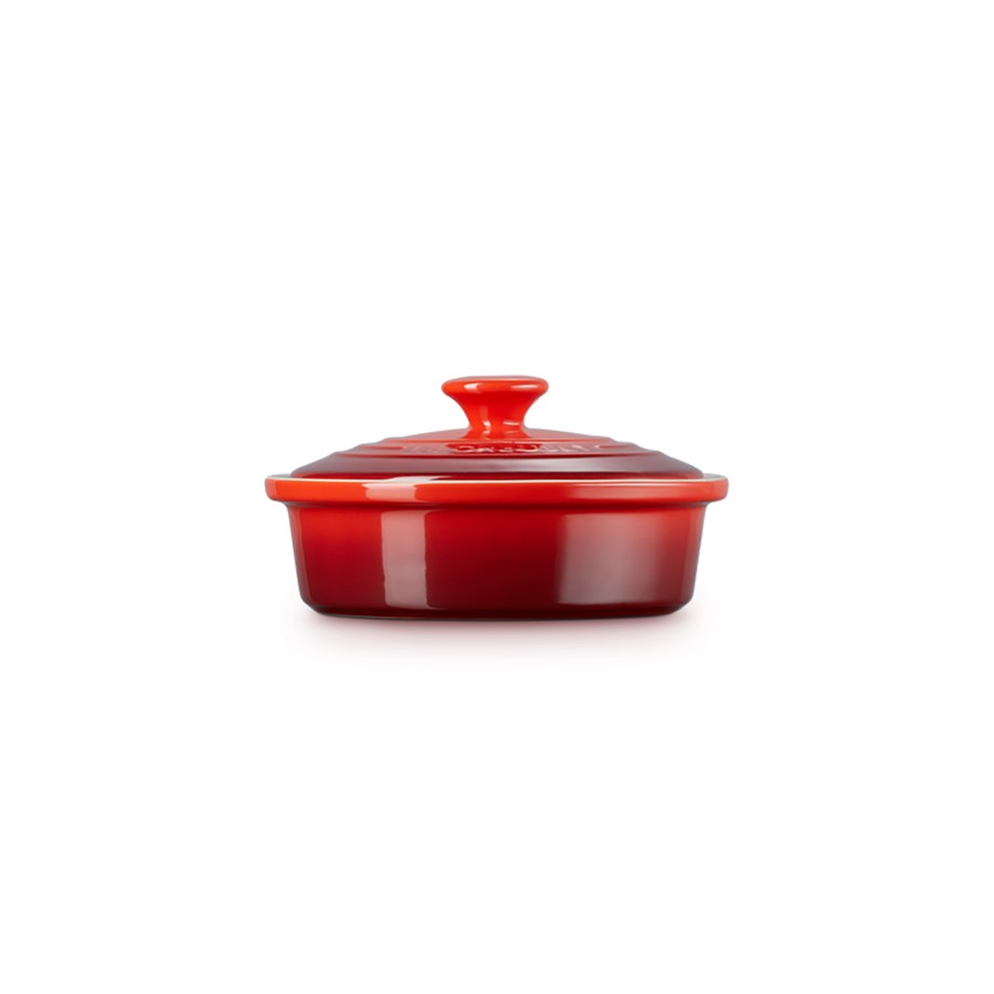 additioanl image for  Le Creuset Camembert Baker Cerise 580 ml 
