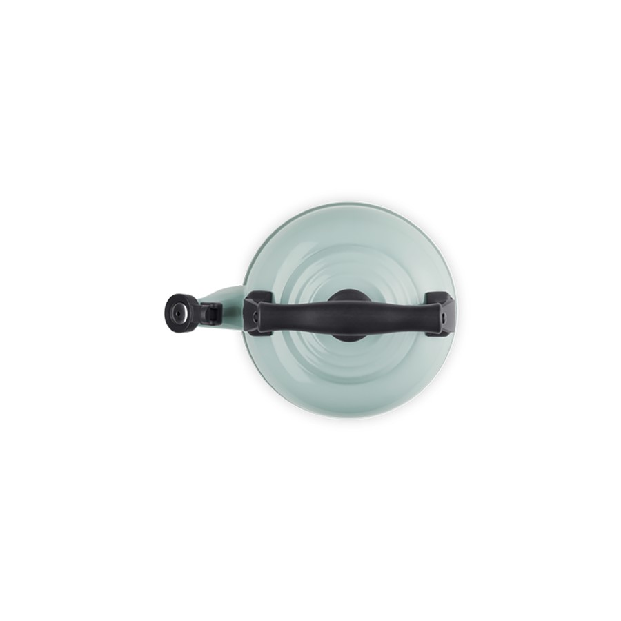 additioanl image for  Le Creuset Trad. Kettle Sea Salt 2.1L 
