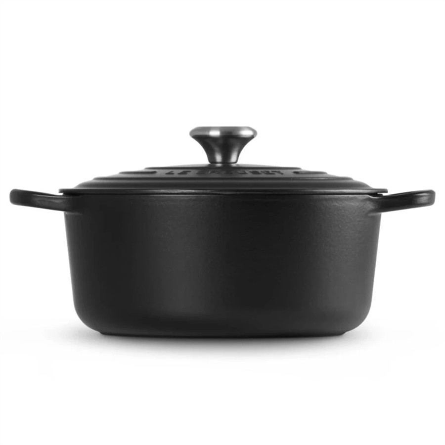 additioanl image for  Le Creuset Classic Oval Cass Mt Blk 33cm 