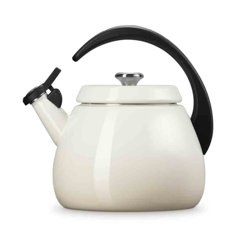 additioanl image for  Le Creuset Cloche Kettle Meringue 2.1 L 