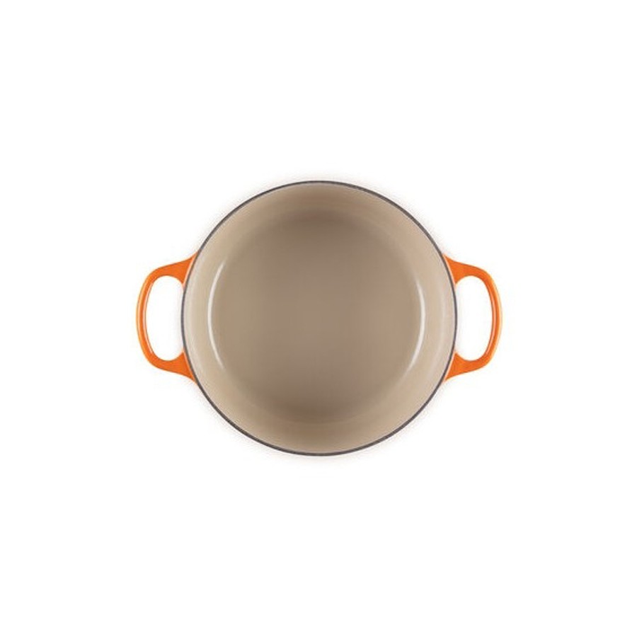 additioanl image for  Le Creuset Classic Rd. Cass. Flame 24 cm 