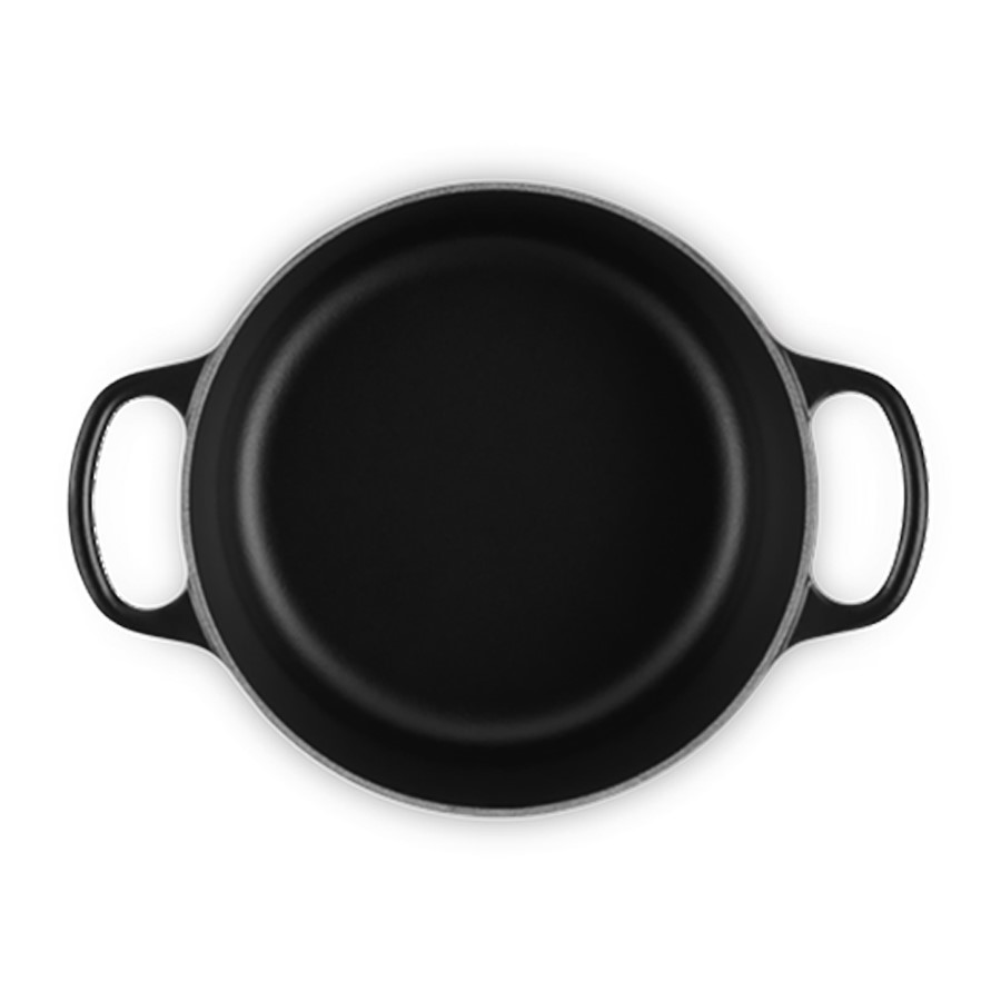 additioanl image for  Le Creuset Round Casserole S/Black 18 cm 