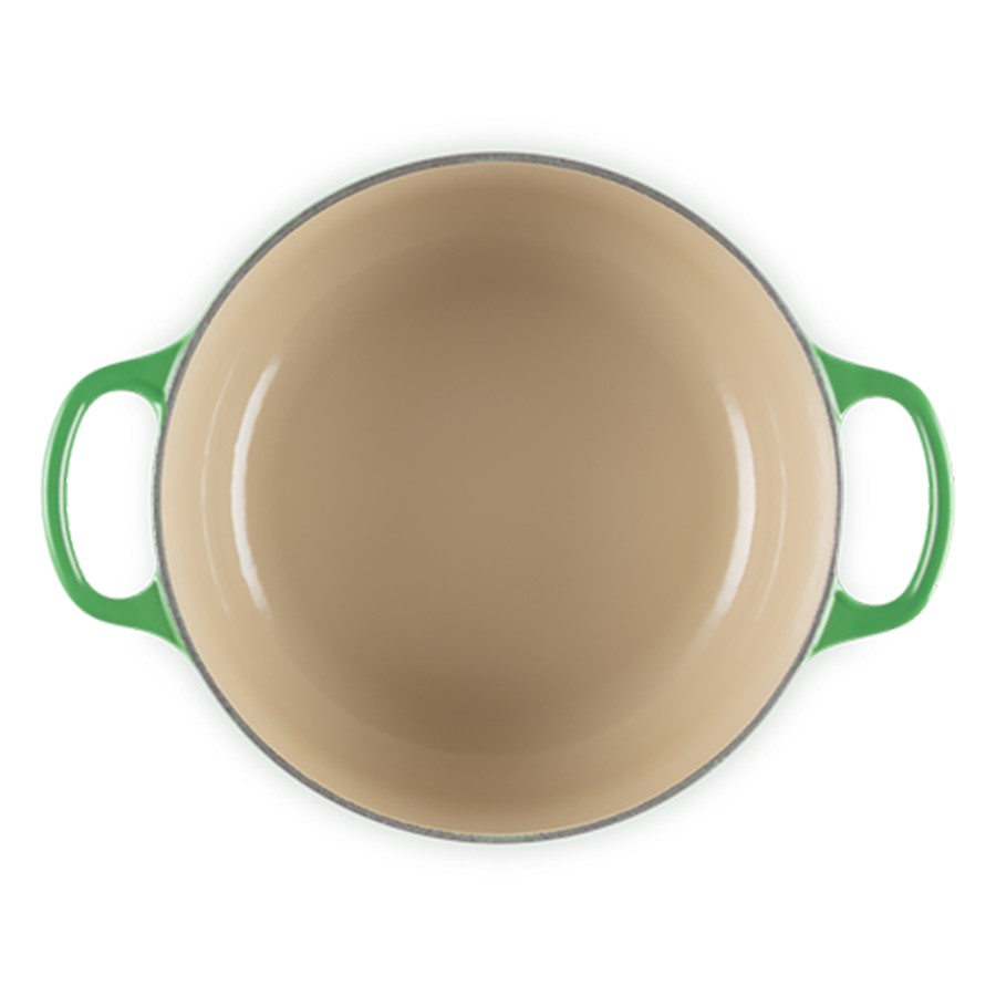 additioanl image for  Le Creuset Round Casserole Bamboo 20 cm 