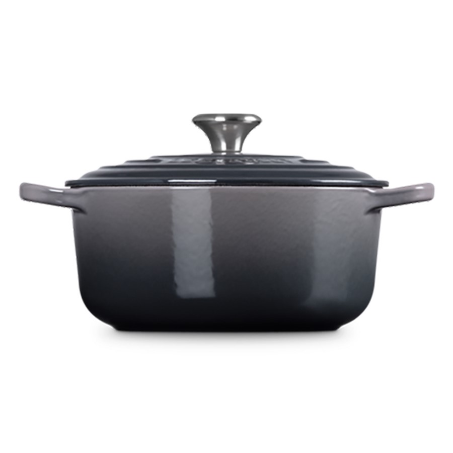 additioanl image for  Le Creuset Round Casserole Flint 20 cm 