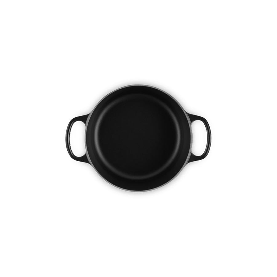 additioanl image for  Le Creuset Round Cass. Satin Black 24 cm 