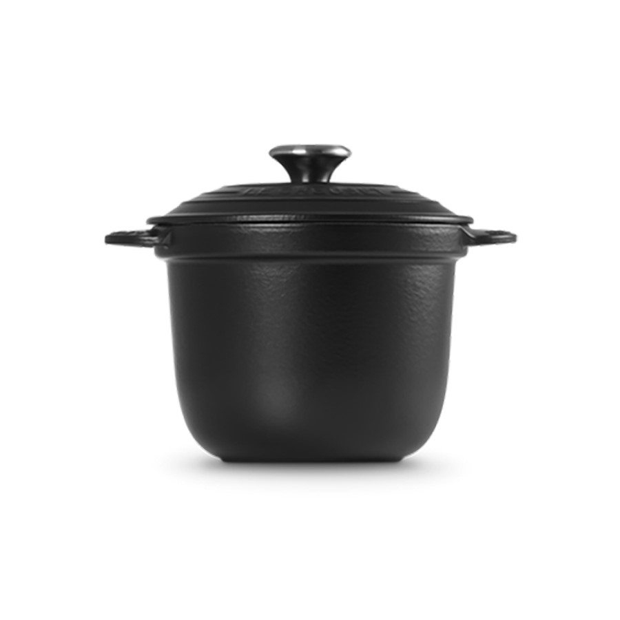 additioanl image for  Le Creuset Rd. Cocotte Matt Black 18 cm 