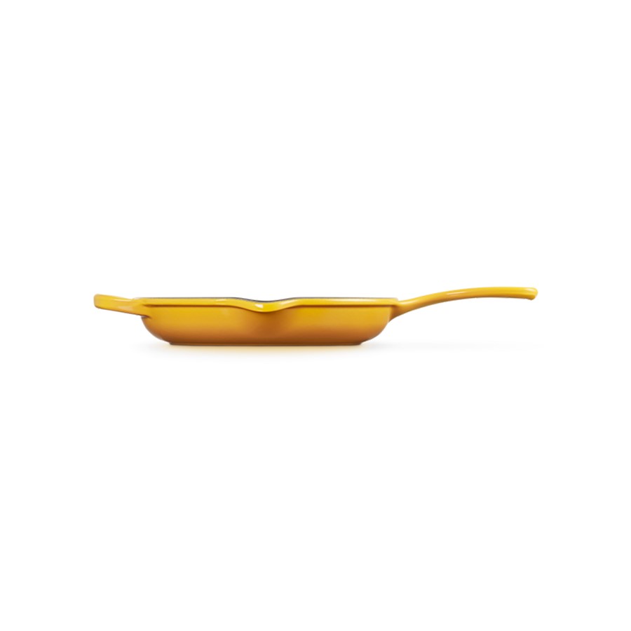 additioanl image for  Le Creuset Round Skillet Nectar 23cm 