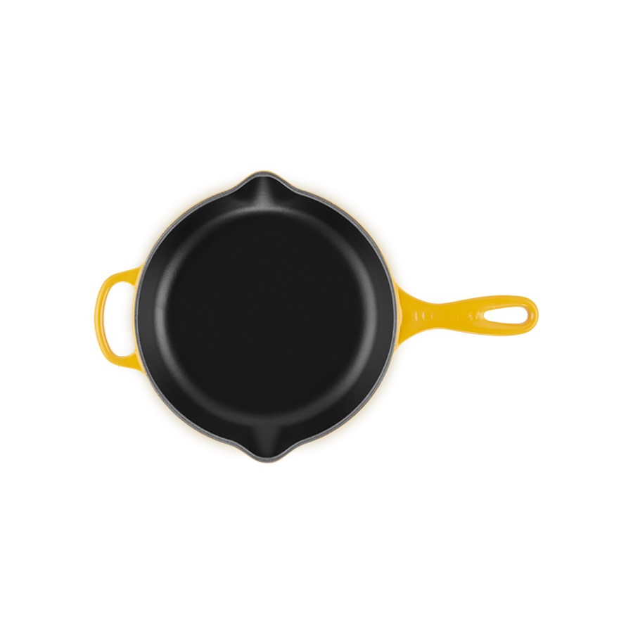 additioanl image for  Le Creuset Round Skillet Nectar 23cm 