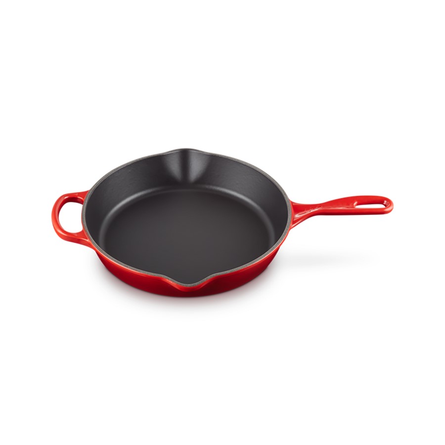 additioanl image for  Le Creuset Deep Rd. Skillet Cerise 26 cm 