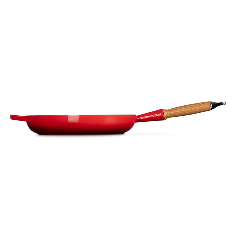 additioanl image for  Le Creuset Round Frying Pan Cerise 28 cm 