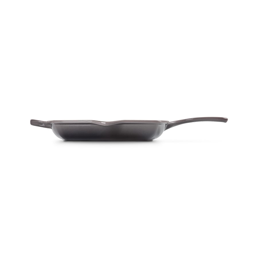 additioanl image for  Le Creuset Sq. Skillet Grill Flint 26 cm 