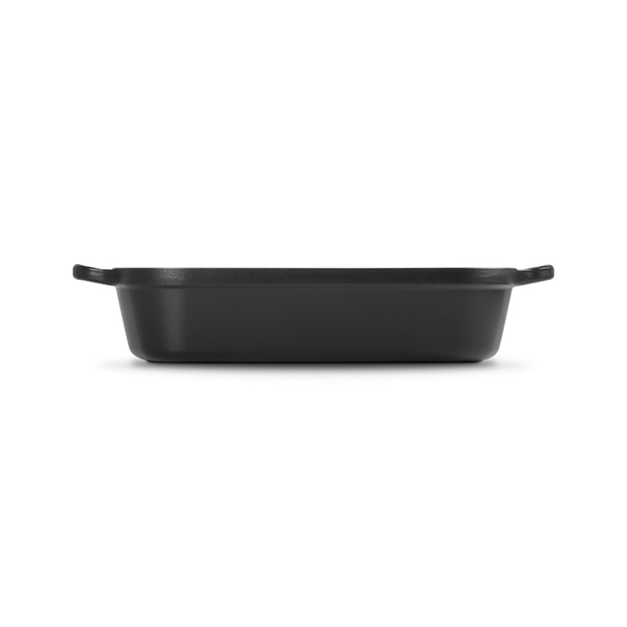 additioanl image for  Le Creuset Rect. Plate Satin Black 37 cm 