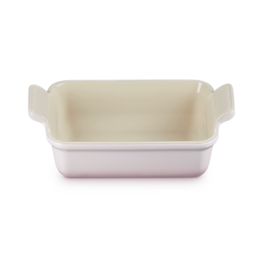 additioanl image for  Le Creuset Gratin Dish Shell Pink 19 cm 