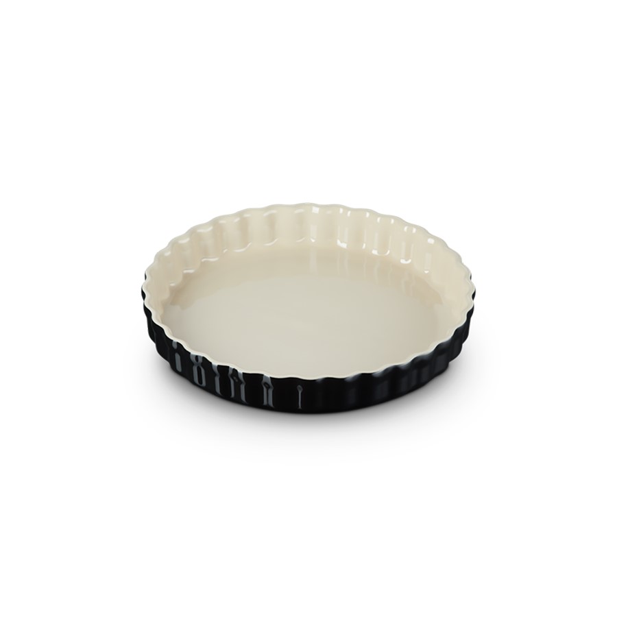 additioanl image for  Le Creuset Flan Dish Black Onyx 28 cm 