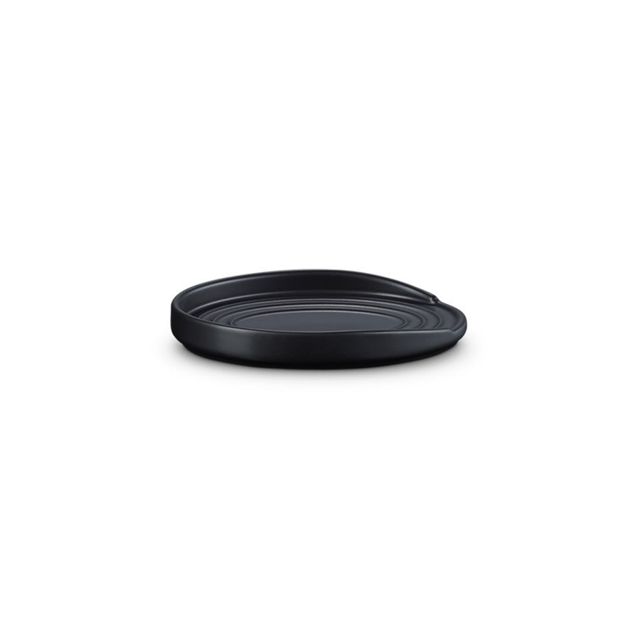 additioanl image for  Le Creuset Oval Spoon Rest Mt/Blk 16 cm 