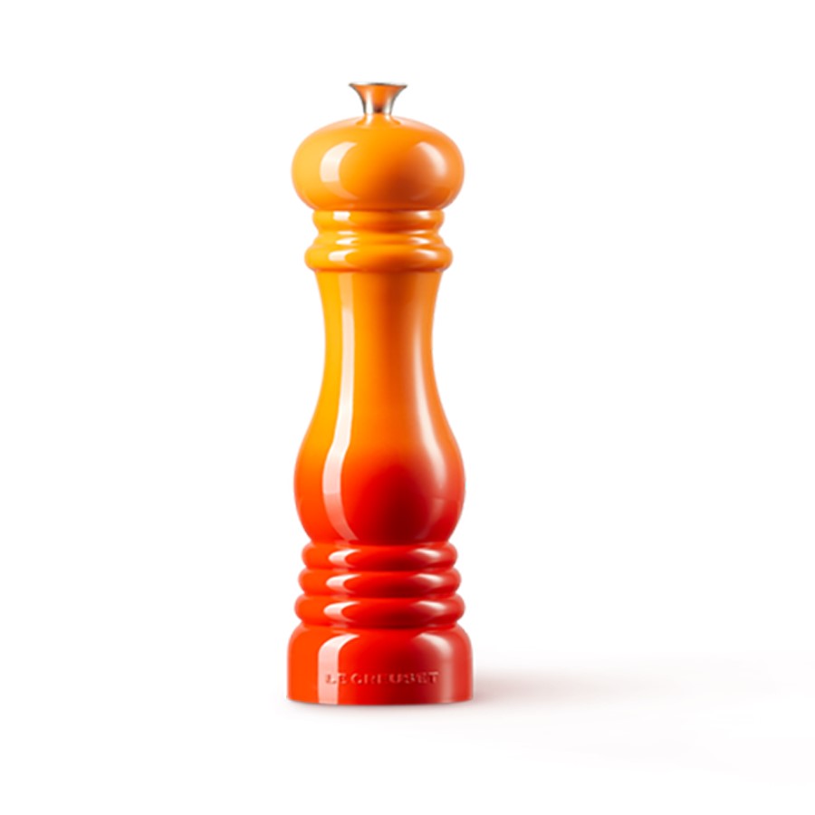 additioanl image for  Le Creuset Salt Mill Flame 21 cm 