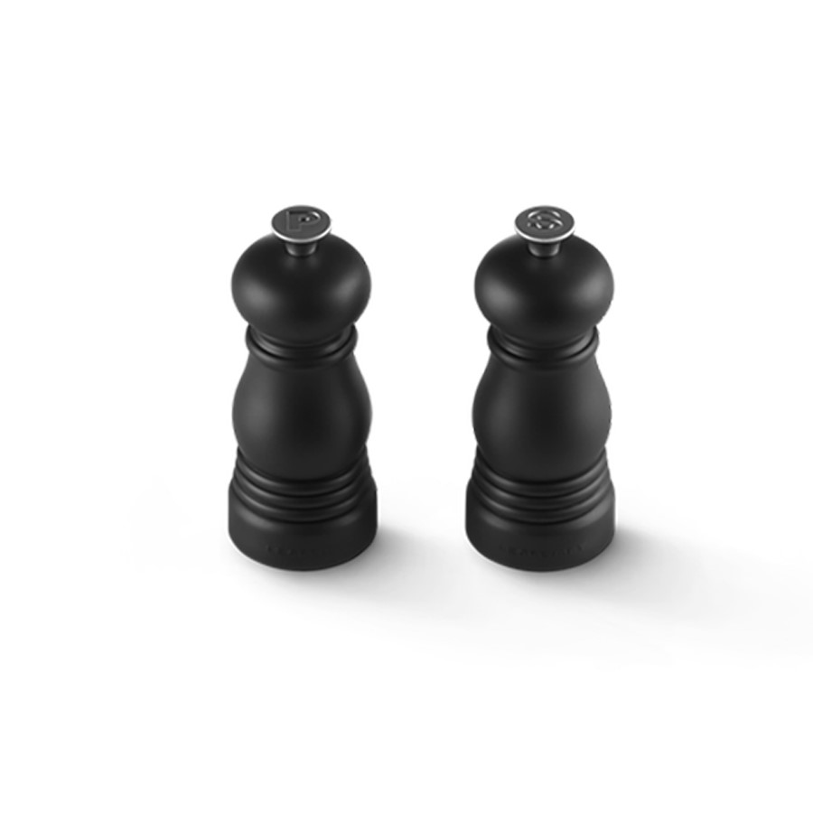 additioanl image for  Le Creuset Pepper & Salt Mill S/Blk 11cm 