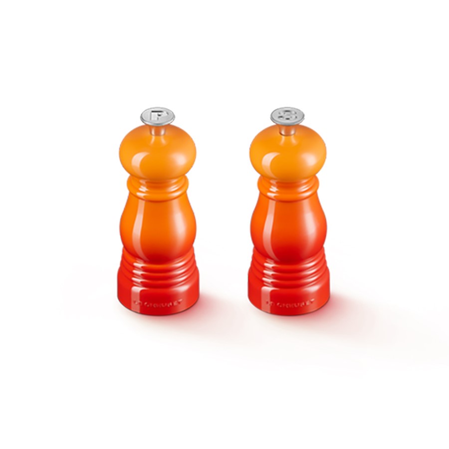 additioanl image for  Le Creuset Pepper+Salt Mill Flame 11 cm 