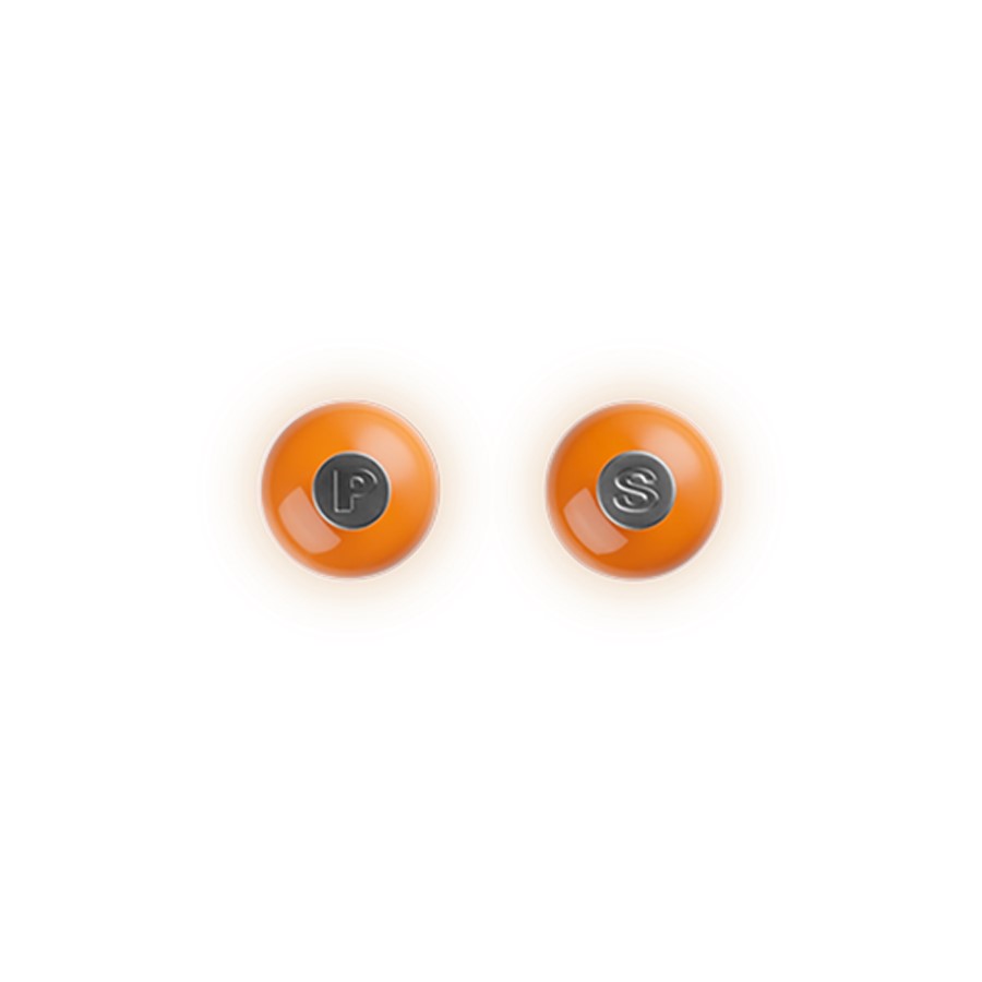 additioanl image for  Le Creuset Pepper+Salt Mill Flame 11 cm 