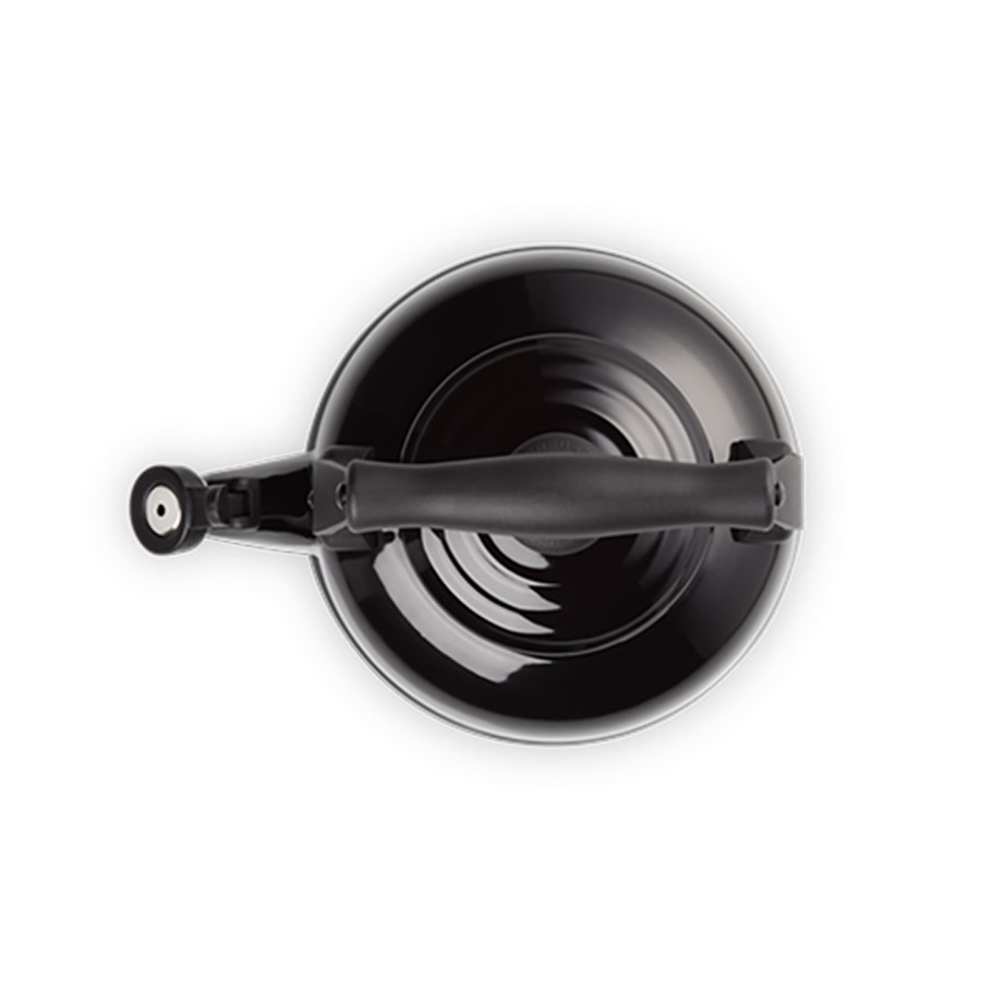 additioanl image for  Le Creuset Traditional Kettle S/Blk 2.1L 