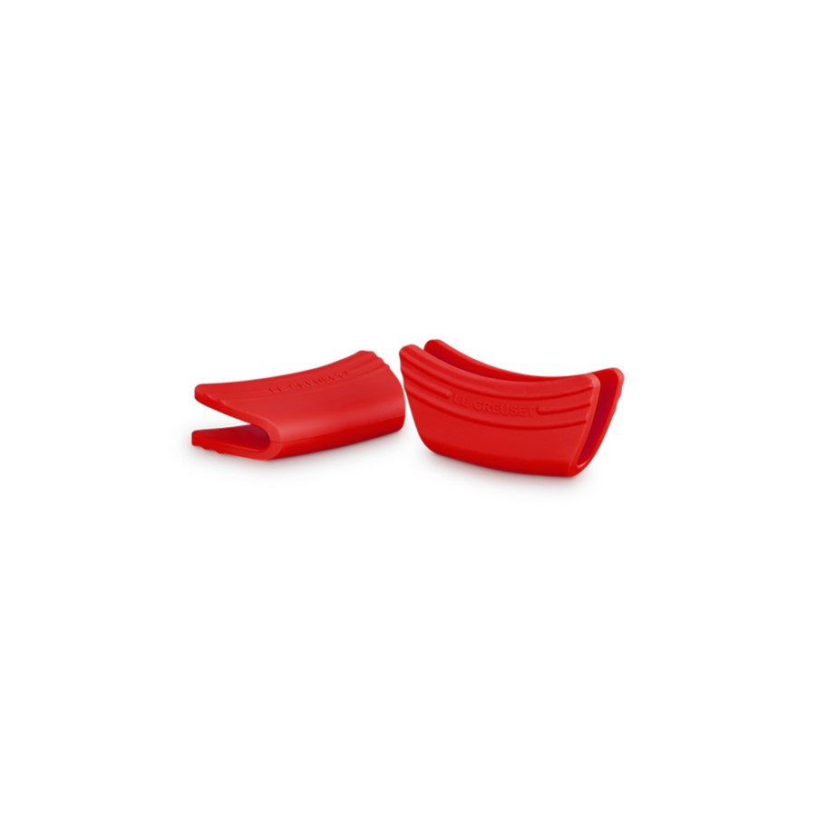 additioanl image for  Le Creuset 2 Handle Grip Cerise 12 cm 
