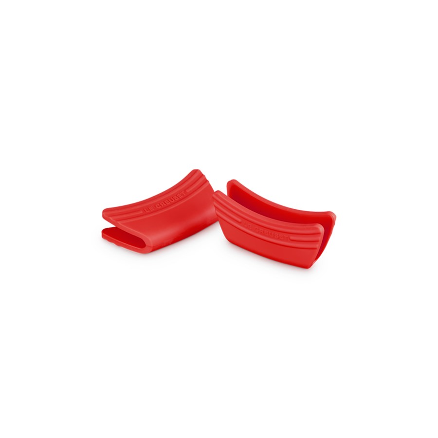 additioanl image for  Le Creuset 2 Handle Grip Cerise 12 cm 