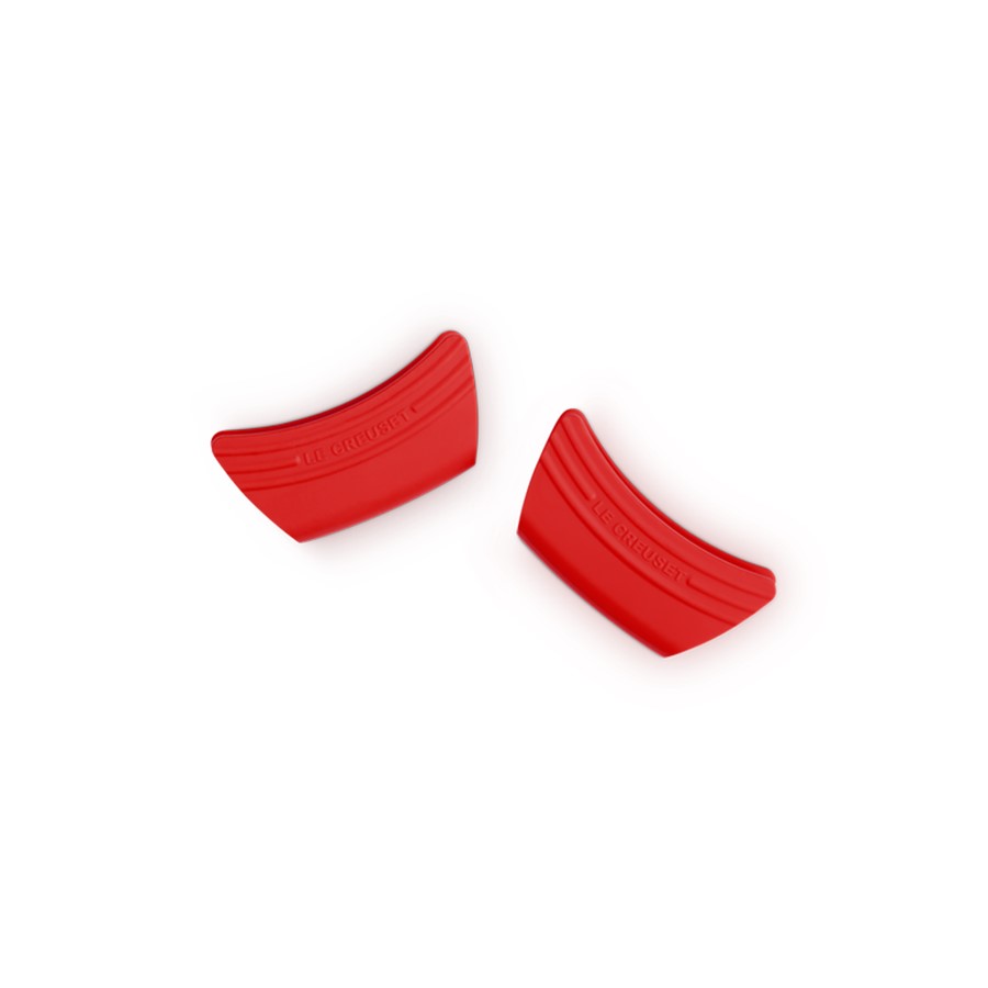 additioanl image for  Le Creuset 2 Handle Grip Cerise 12 cm 
