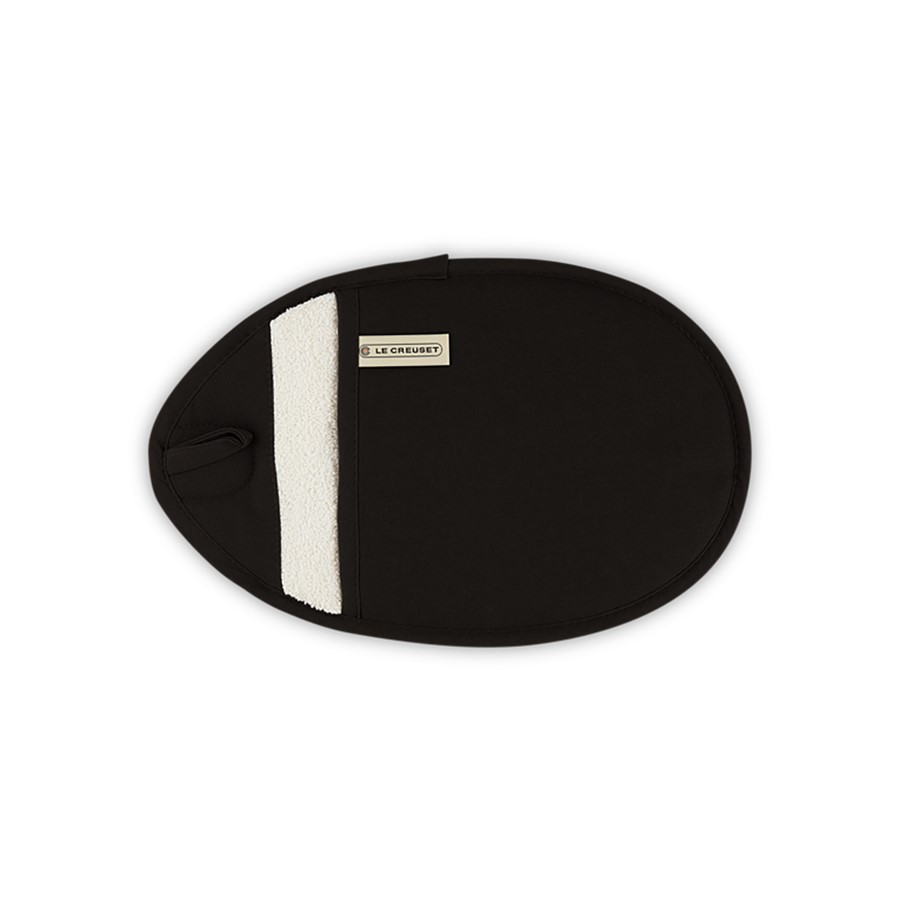 additioanl image for  Le Creuset Pot Holder Black 32 cm 