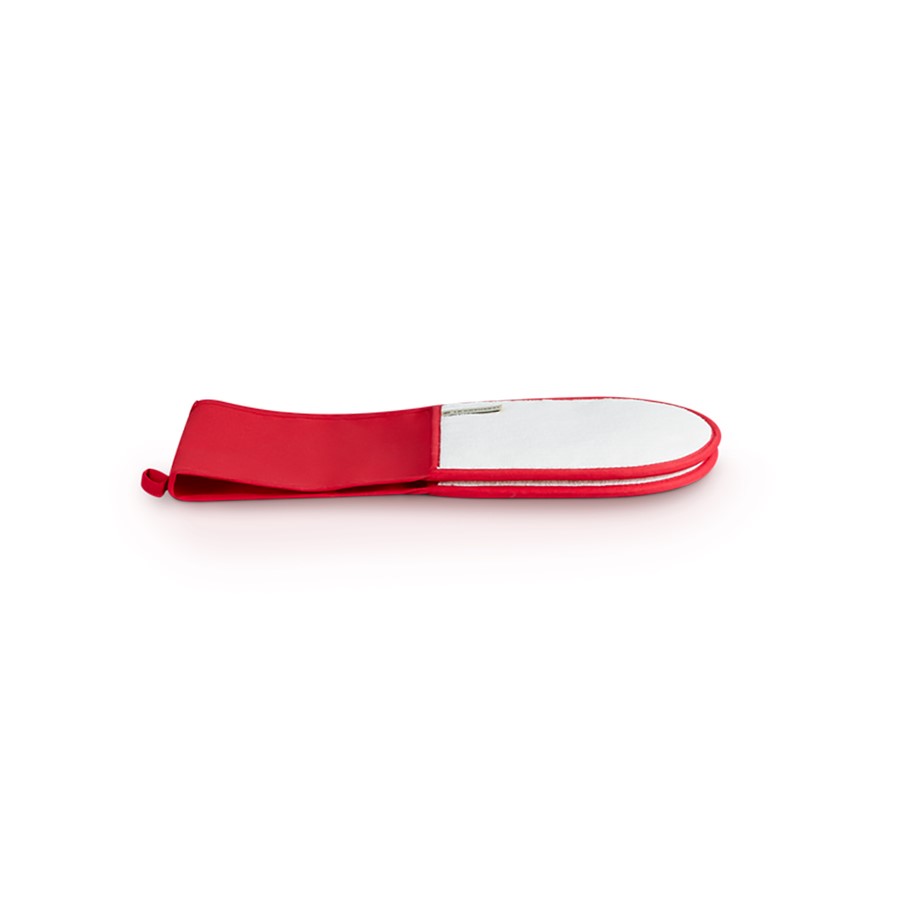 additioanl image for  Le Creuset Double Oven Glove Cerise 88cm 