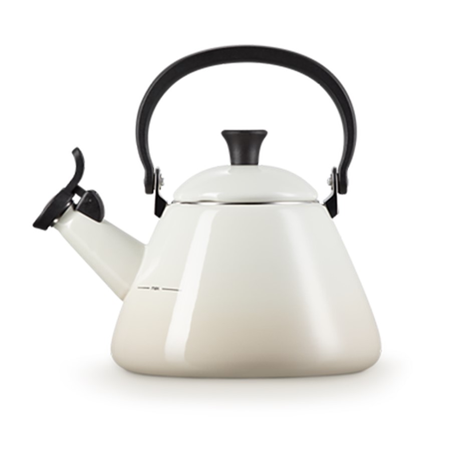 additioanl image for  Le Creuset Kone Kettle Meringue 1.6 L 