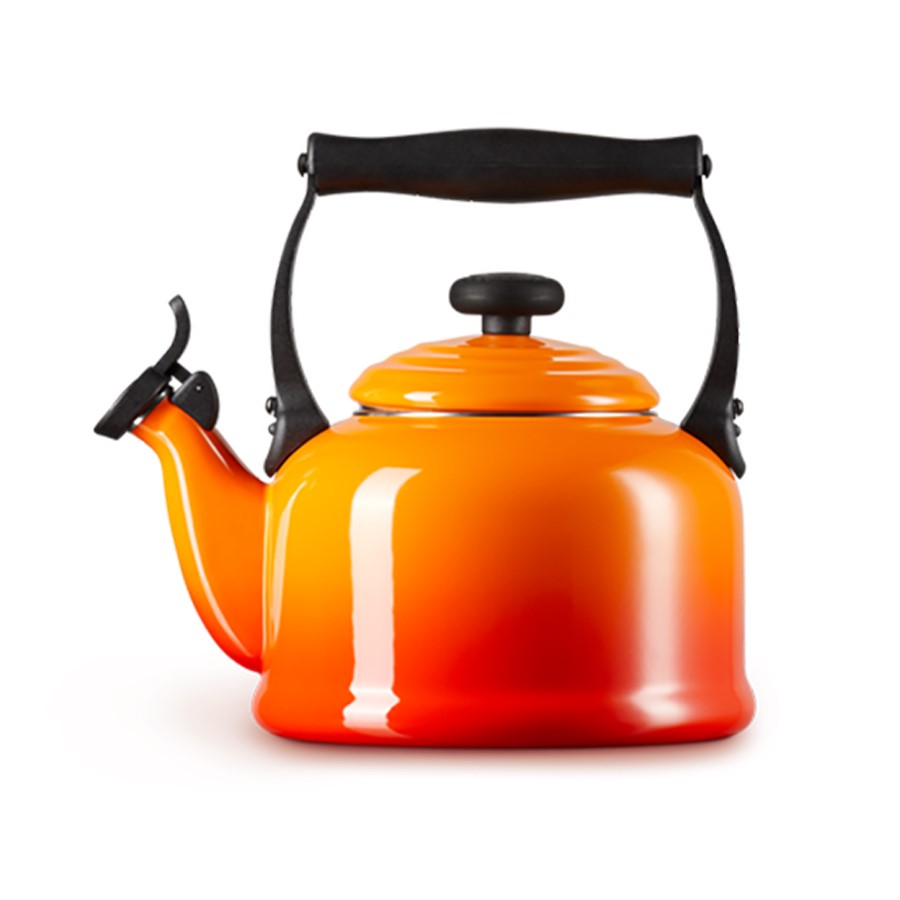 additioanl image for  Le Creuset Traditional Kettle Flame 2.1L 
