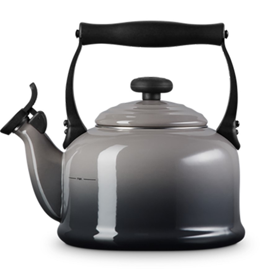 additioanl image for  Le Creuset Traditional Kettle Flint 2.1L 