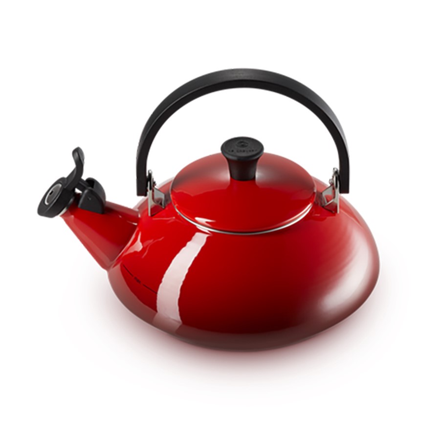additioanl image for  Le Creuset Zen Kettle Cerise 1.5 L 