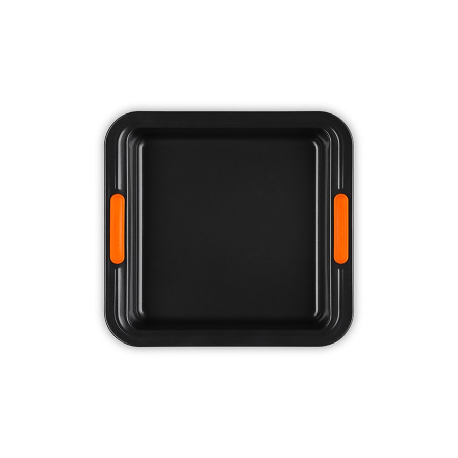 additioanl image for  Le Creuset Square Cake Tin Black 23 cm 